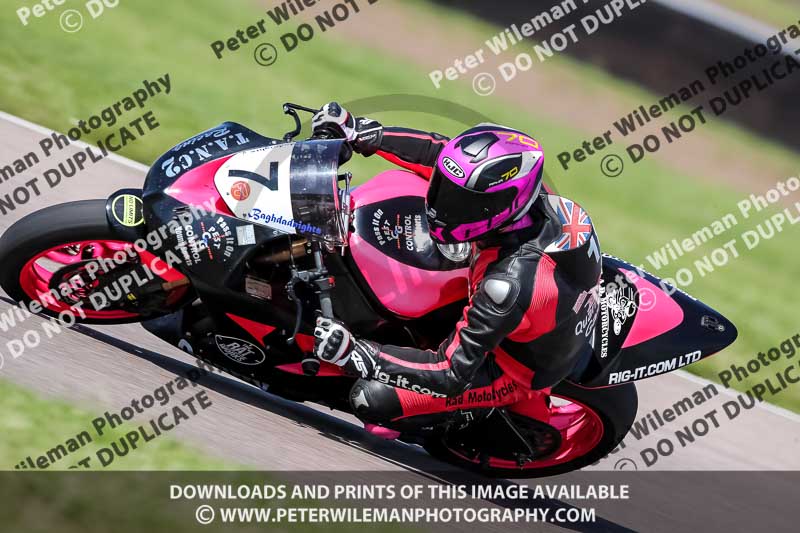 Rockingham no limits trackday;enduro digital images;event digital images;eventdigitalimages;no limits trackdays;peter wileman photography;racing digital images;rockingham raceway northamptonshire;rockingham trackday photographs;trackday digital images;trackday photos